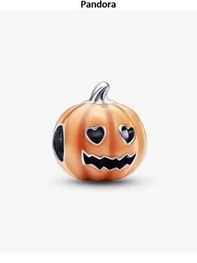 Pandora Glow-in-the-dark Spooky Pumpkin Charm